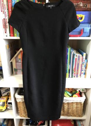 Платье футляр насыщенного чёрного цвета/ офисный корпоративный вариант