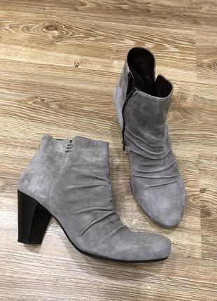 Чоботи демі nursace 39р