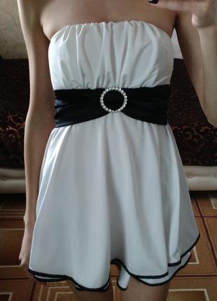 Красивое белоснежное платье2 фото