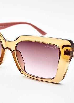 Сонцезахисні окуляри gucci