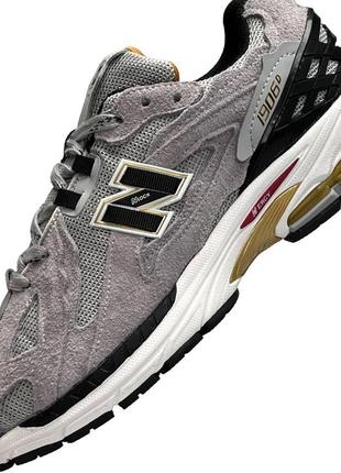 Мужские замшевые сетка кроссовки new balance 1906d protection gray black gold, кеды беленсы. мужская обувь9 фото