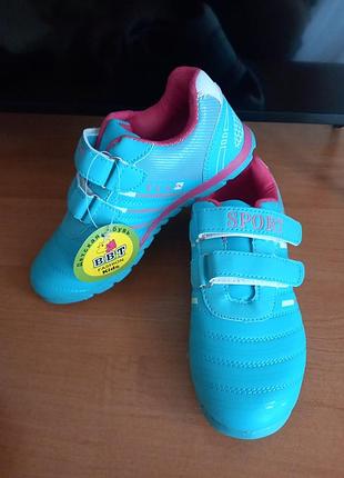 Кроссовки для девочки 2