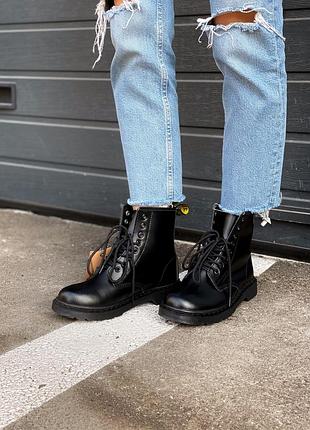 Чёрные женские ботинки доктор мартинс, dr martens black