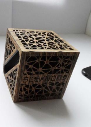 Підставка під телефон куб.