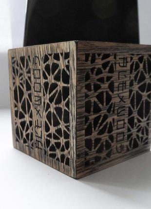 Підставка під телефон куб.