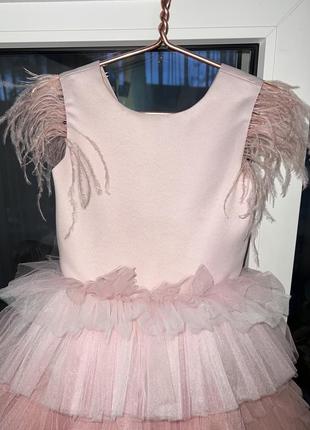 Платье праздничное