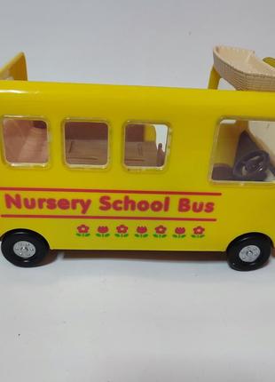 Шкільний автобус sylvanian families
