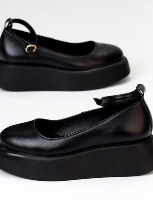 Черные женские туфли на танкетке высокой подошве утолщенной из натуральной кожи кожаные туфли4 фото