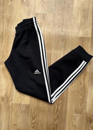 Спортивные штаны adidas1 фото