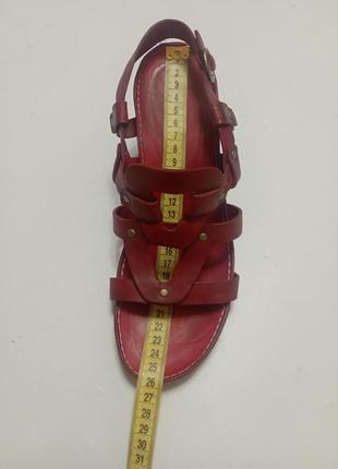 Кожаные босоножки timberland.9 фото