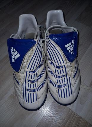 Сороконіжки футзалки кросівки adidas predator absolado3 фото