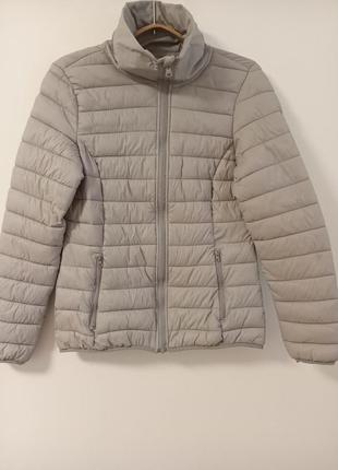 Куртка весна-осень airforce светло-серого цвета.