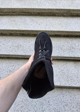 Женские ботинки с паголенком натуральный нубук черные4 фото
