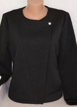 Брендовая черная легкая фактурная куртка пиджак косуха на молнии с карманами atmosphere1 фото