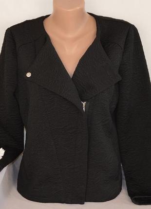 Брендовая черная легкая фактурная куртка пиджак косуха на молнии с карманами atmosphere2 фото