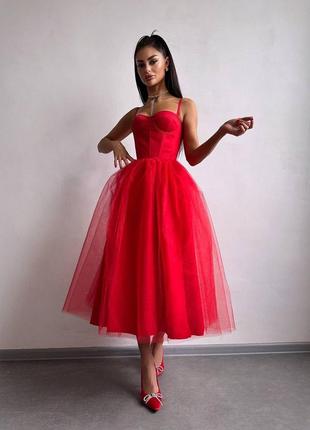 Красное вечернее платье миди с пышной юбкой из фатина и корсетом xs s m l 42 44 467 фото