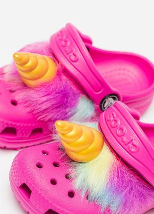 Крокс детские розовые классик клог crocs toddler classic i am unicorn clog juice6 фото
