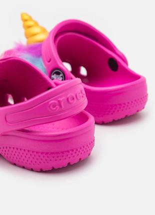 Крокс детские розовые классик клог crocs toddler classic i am unicorn clog juice7 фото