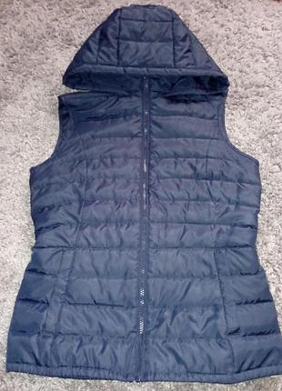 Безрукавка пух cfl sport размер 170 на 15+ лет, может быть как женская на s