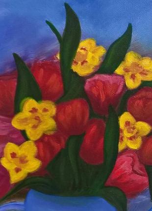 Натюрморт з весняними квітами. оригінальна картина олією на підрамнику, 45х35 см.8 фото