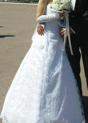 Платье свадебное, очень красивое!
