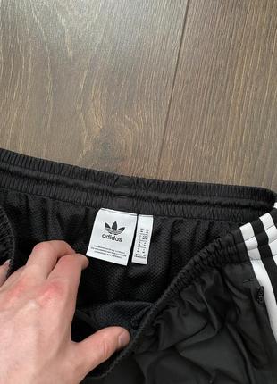 Спортивні штани, джогери adidas originals8 фото