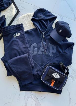 Костюм gap