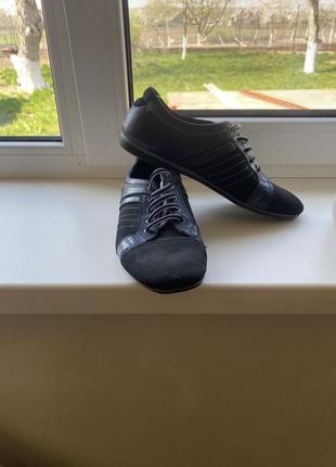 Чоловічі туфлі vitto rossi