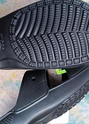 Crocs classic sandal шлепанцы чёрные на толстой подошве.6 фото