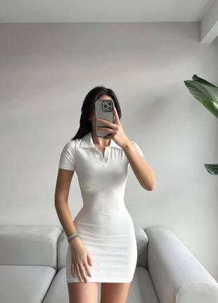 Белая мини-платье s