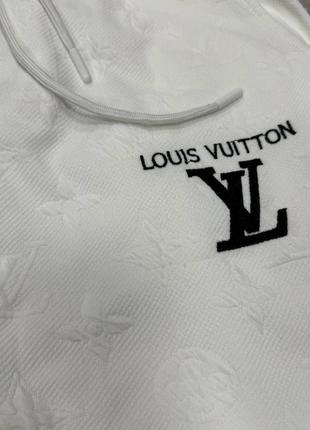 Женский костюм louis vuitton2 фото