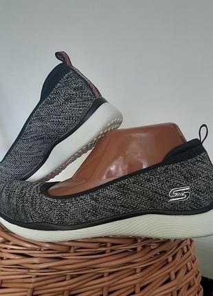 Мокасини , сліпони