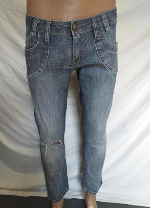Стрейчевые, укороченные джинсы.(8767)1 фото