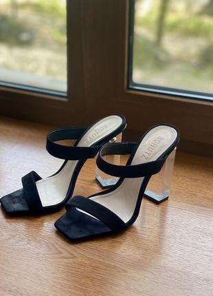 Босоножки сандали schutz