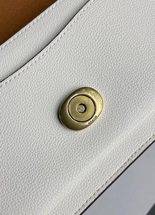 Жіноча сумка в стилі coach tabby brass/chalk premium.5 фото