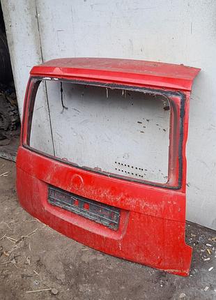Ляда крышка багажника skoda roomster praktik