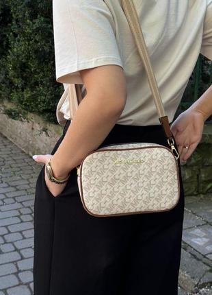 Сумка женская в стиле michael kors camera bag ivory7 фото