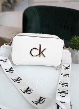 Сумка calvin klein кросс-боди через плечо классический3 фото