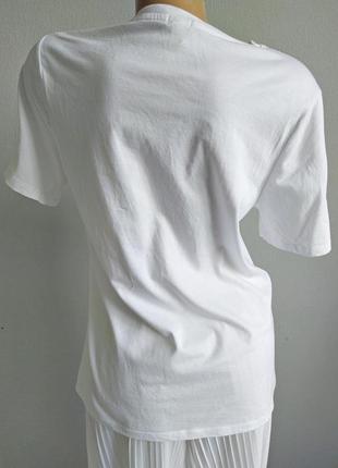 Біла футболка в стилі versace2 фото