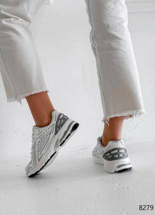 Белые с серым натуральные кожаные кроссовки с сеткой в сетку на толстой подошве3 фото