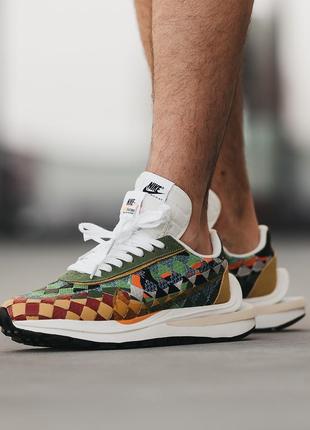 Найк кроссовки оранжевые nike sacai vaporwaffle x jean paul gaultier