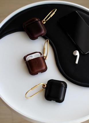 Шкіряний чохол airpods 3, pro 2, pro, 1/2 зі шкіри horween chromexcel із латунним гачком3 фото