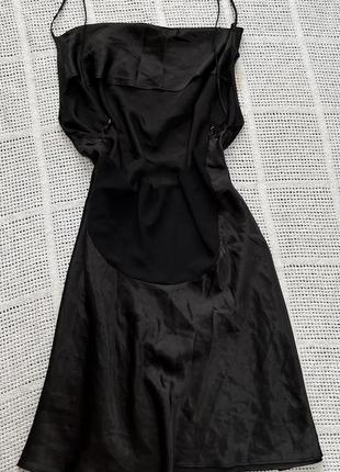 Неймовірно красиве витончене стильне атласне плаття міні з відкритою акцентною спинкою на бретелях від бренду ann summers5 фото