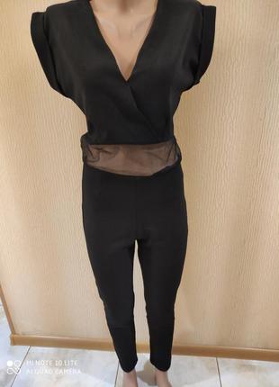 Мега крутий комбінезон від boohoo