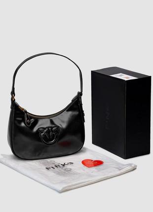 Сумка жіноча в стилі pinko half moon bag simply black with leather buckle