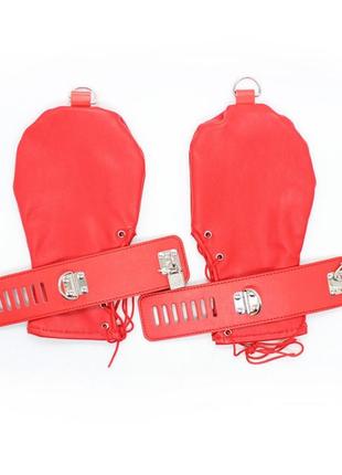 Наручники варежки красные strict leather locking mittens 18+