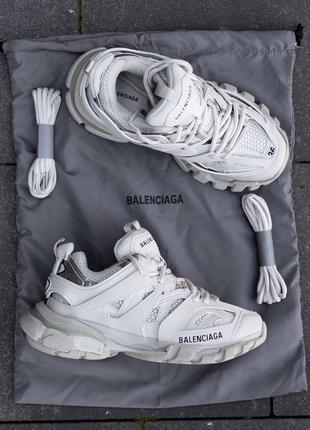 Женские кроссовки balenciaga track 3.0 white