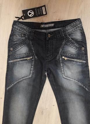 Прямые,классические,базовые,фирменные джинсы,слегка зауженные к низу,на высокий рост6 фото