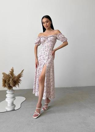 Длинное платье с цветочным принтом с рюшами в зоне декольте с корсетной резинкой на спине с разрезом по ноге2 фото