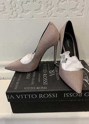 Туфлі човник класика